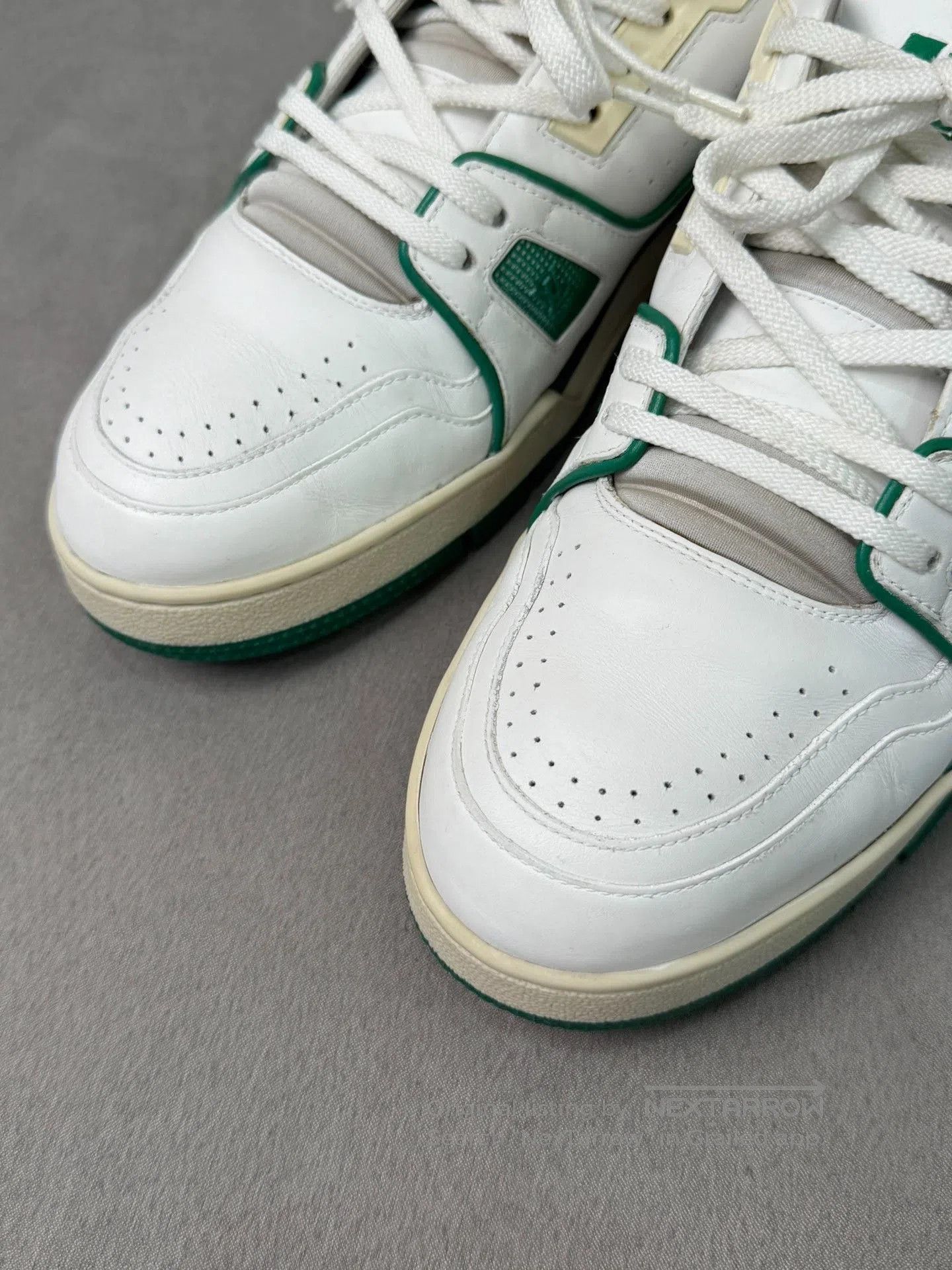 Louis Vuitton Louis Vuitton Trainer White Green. Size US 8 / EU 41 - 5 Thumbnail