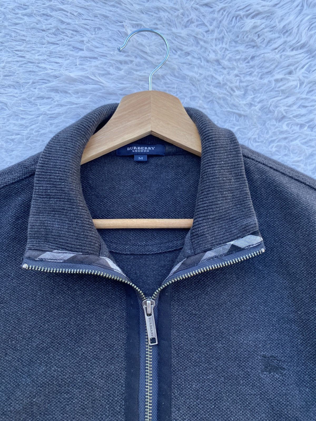 Burberry Rare Vintage Burberry London Zippered Front Pocket Sweater Size US S / EU 44-46 / 1 - 16 Thumbnail