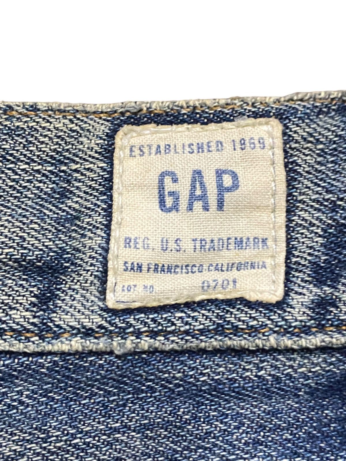 Dapper Dan × Gap Vintage Gap Army Light Wash Distressed Baggy Jeans Size US 35 - 14 Thumbnail