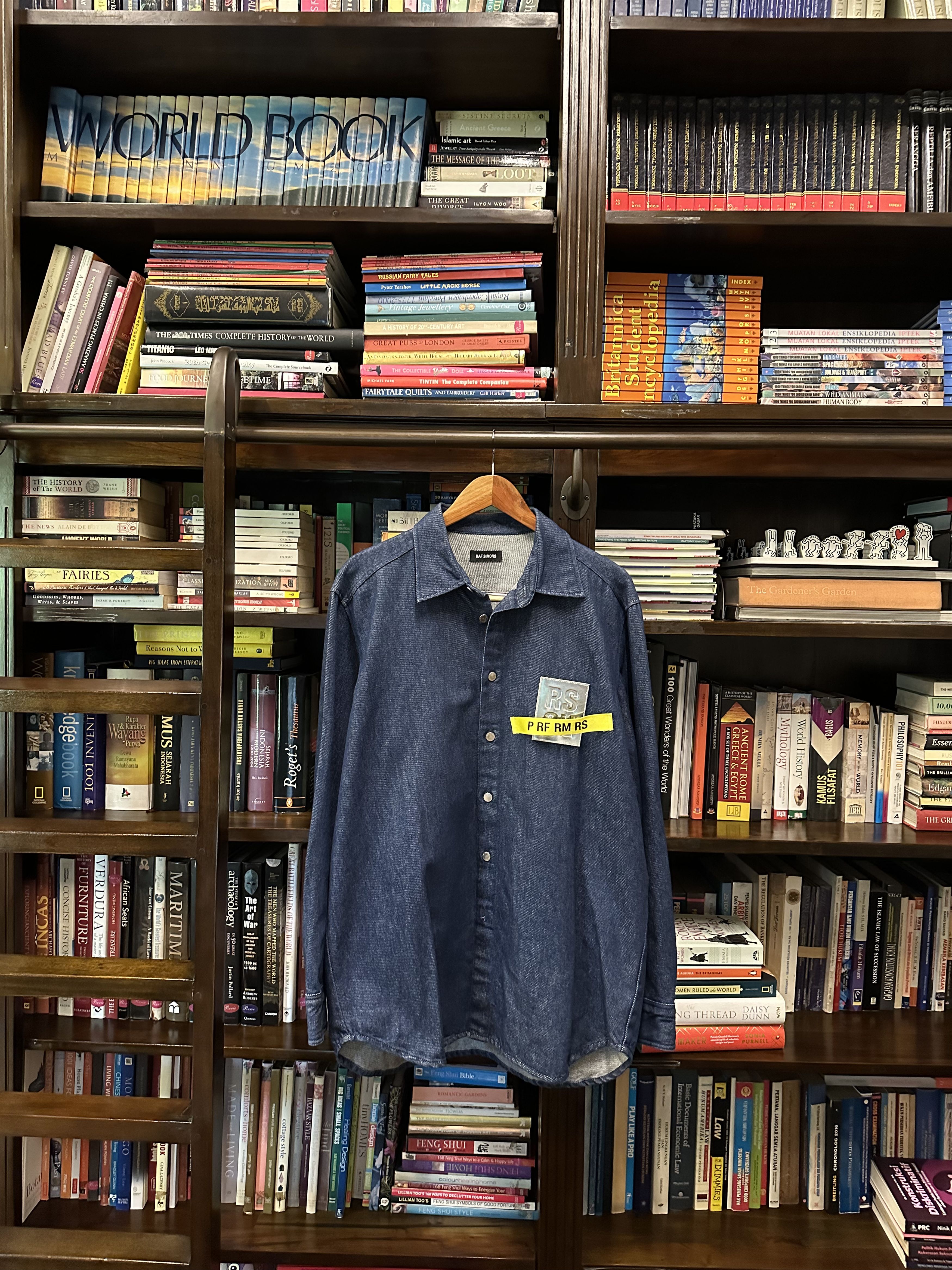 Raf Simons Raf Simons Silver Patch "RS" Denim overshirt Size US M / EU 48-50 / 2 - 1 Thumbnail