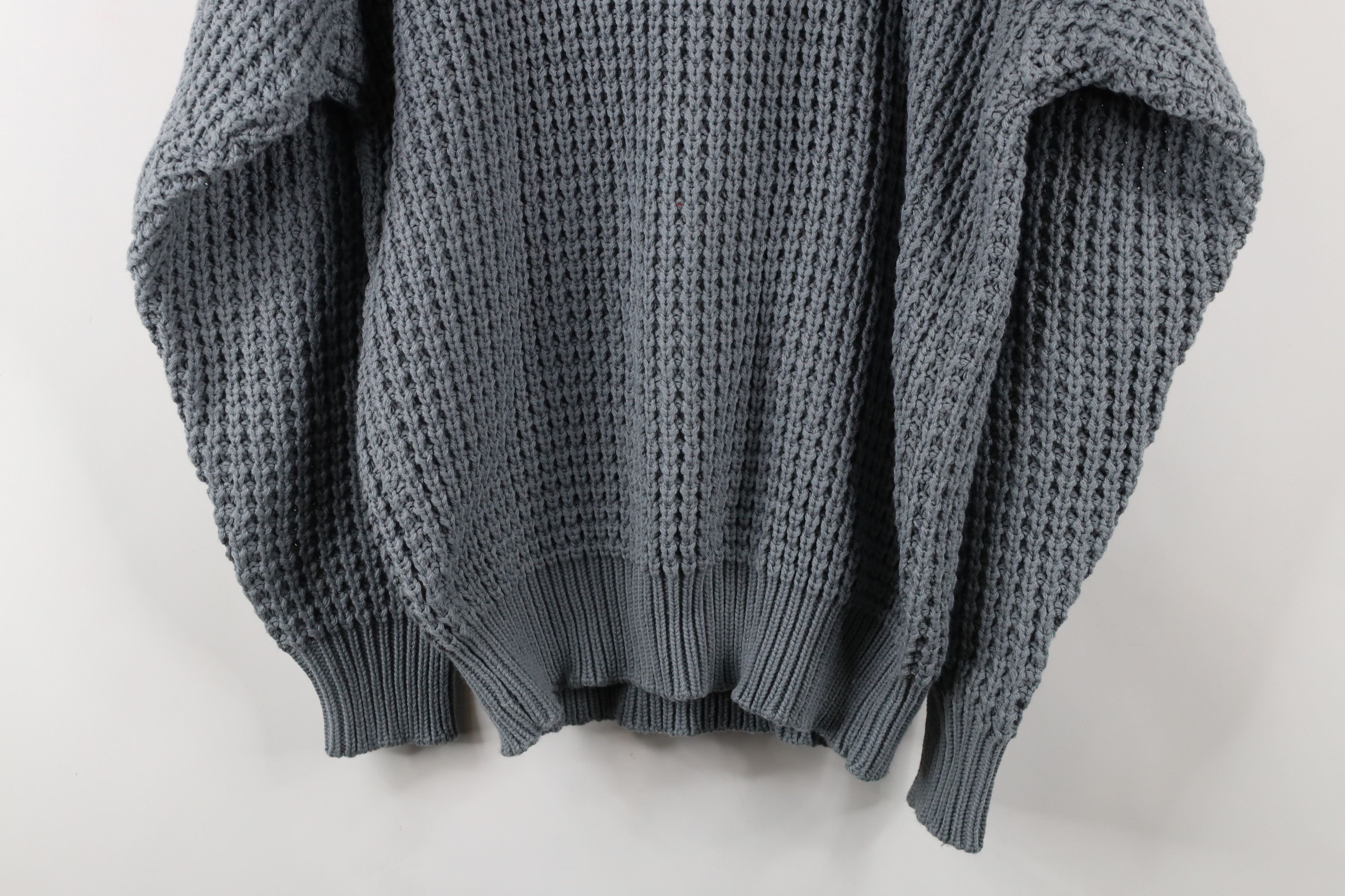 Vintage Vintage 90s Streetwear Thermal Waffle Knit Sweater Gray Size US L / EU 52-54 / 3 - 8 Thumbnail