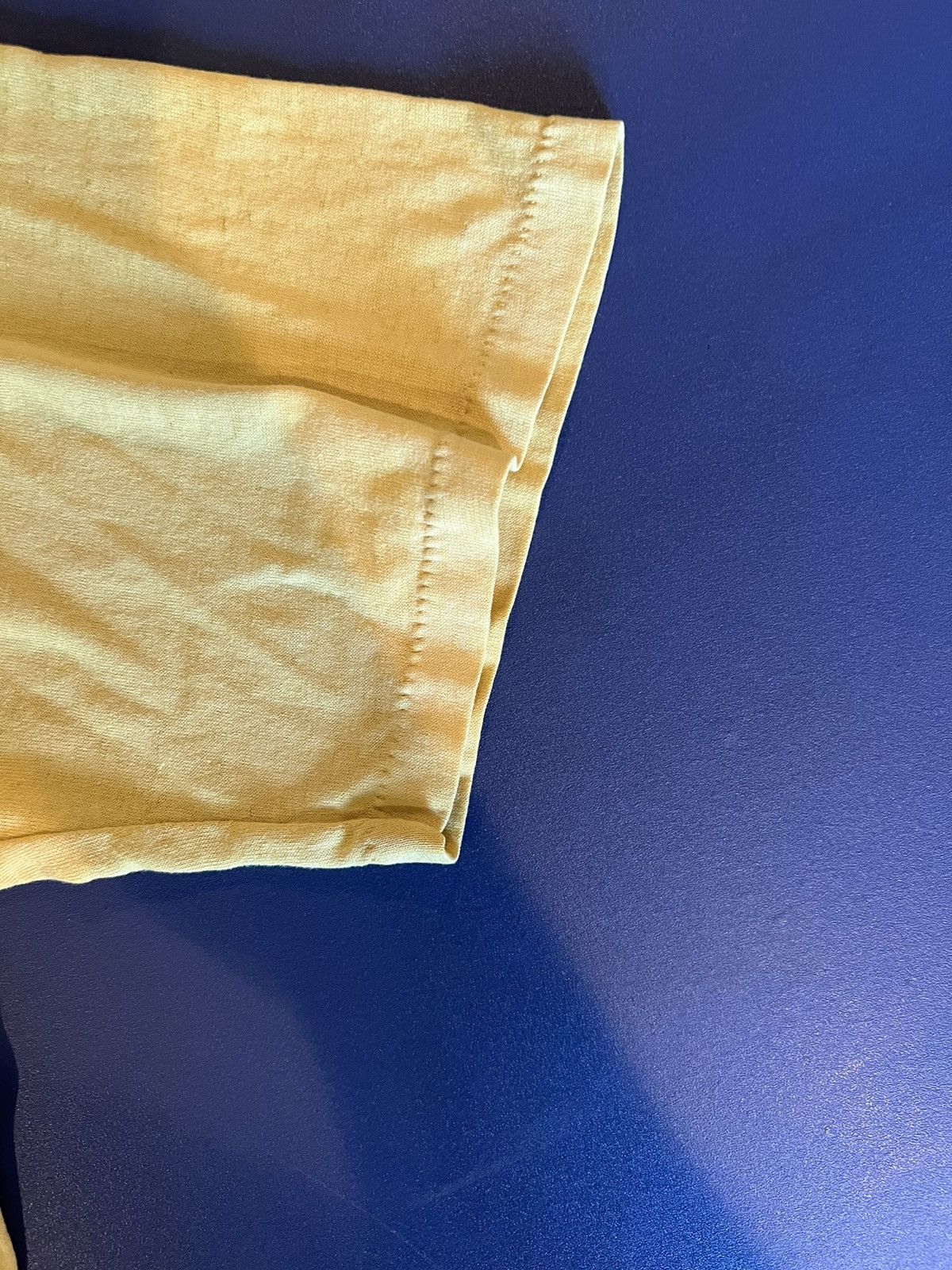 Vintage Vintage cheerios yellow shirt Size US M / EU 48-50 / 2 - 2 Thumbnail