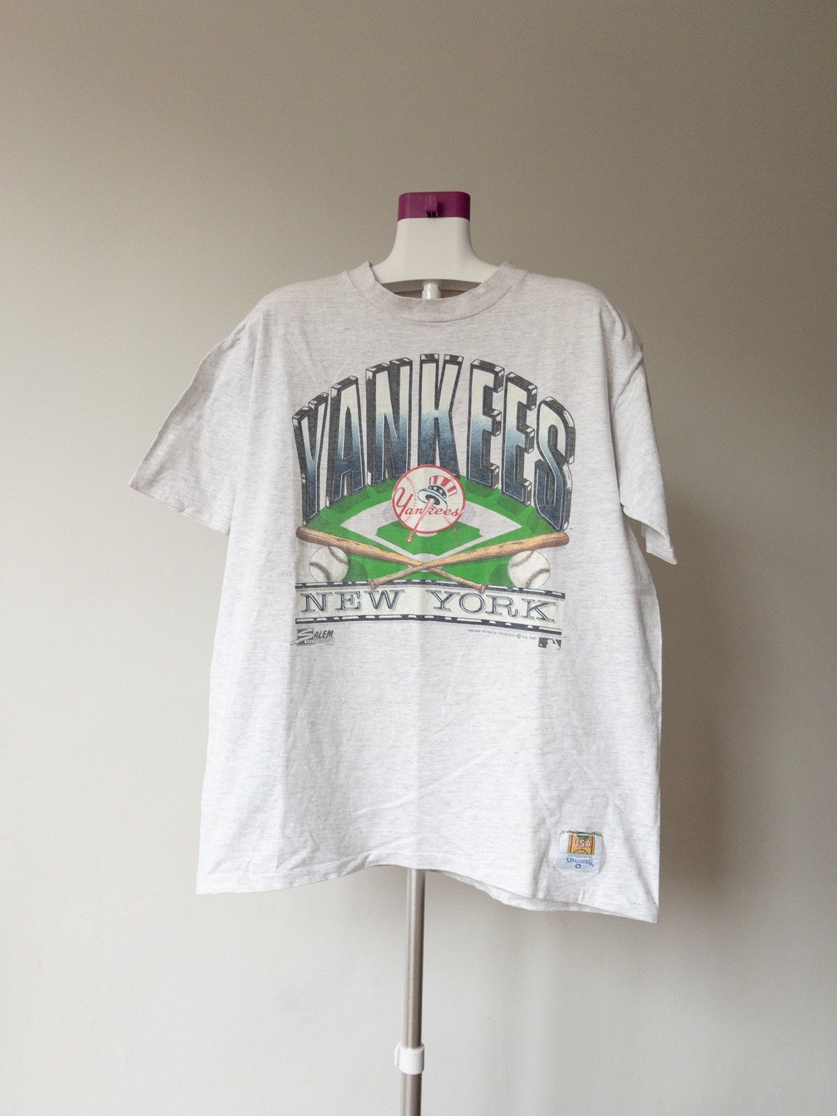 New York Yankees SINGLE STITCH 1990 NY Yankees Salem Sportswear Oneita TShirt Size US XL / EU 56 / 4 - 1 Thumbnail
