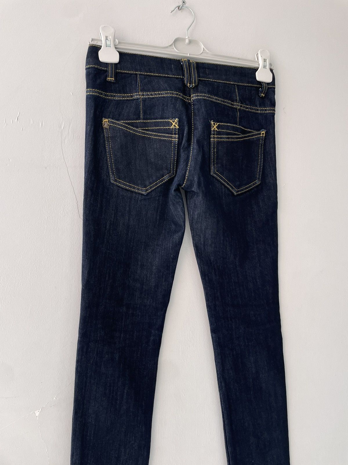 Roberto Cavalli Roberto Cavalli jean Size 26" / US 2 / IT 38 - 15 Thumbnail