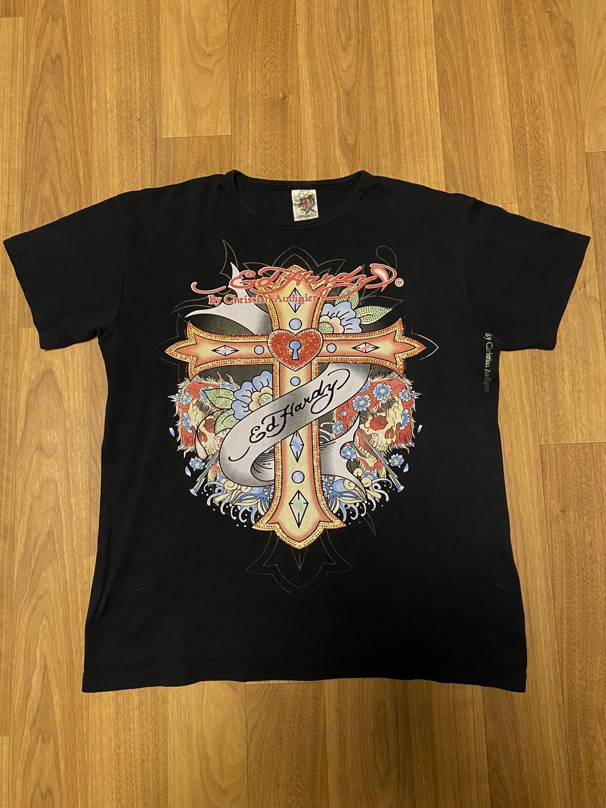Christian Audigier × Ed Hardy × Vintage Vintage Ed Hardy Big Logo T Shirt Size US XL / EU 56 / 4 - 2 Thumbnail