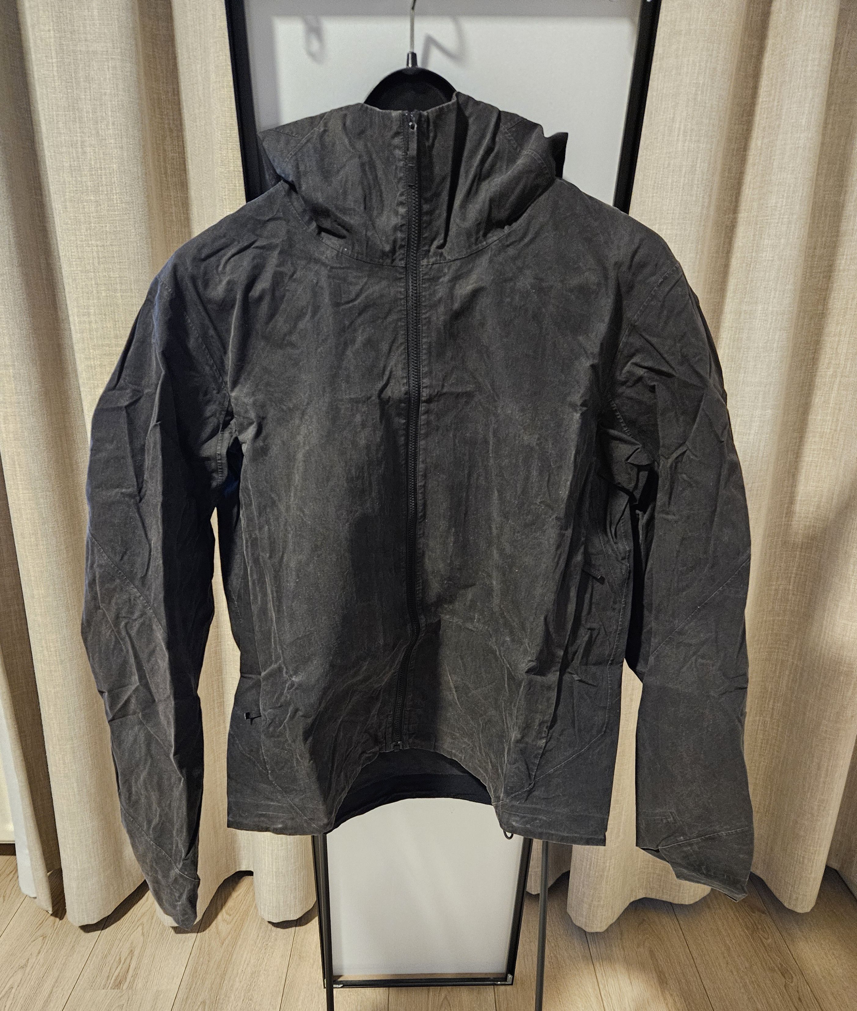 Arcteryx Veilance Isogon Jacket | Grailed