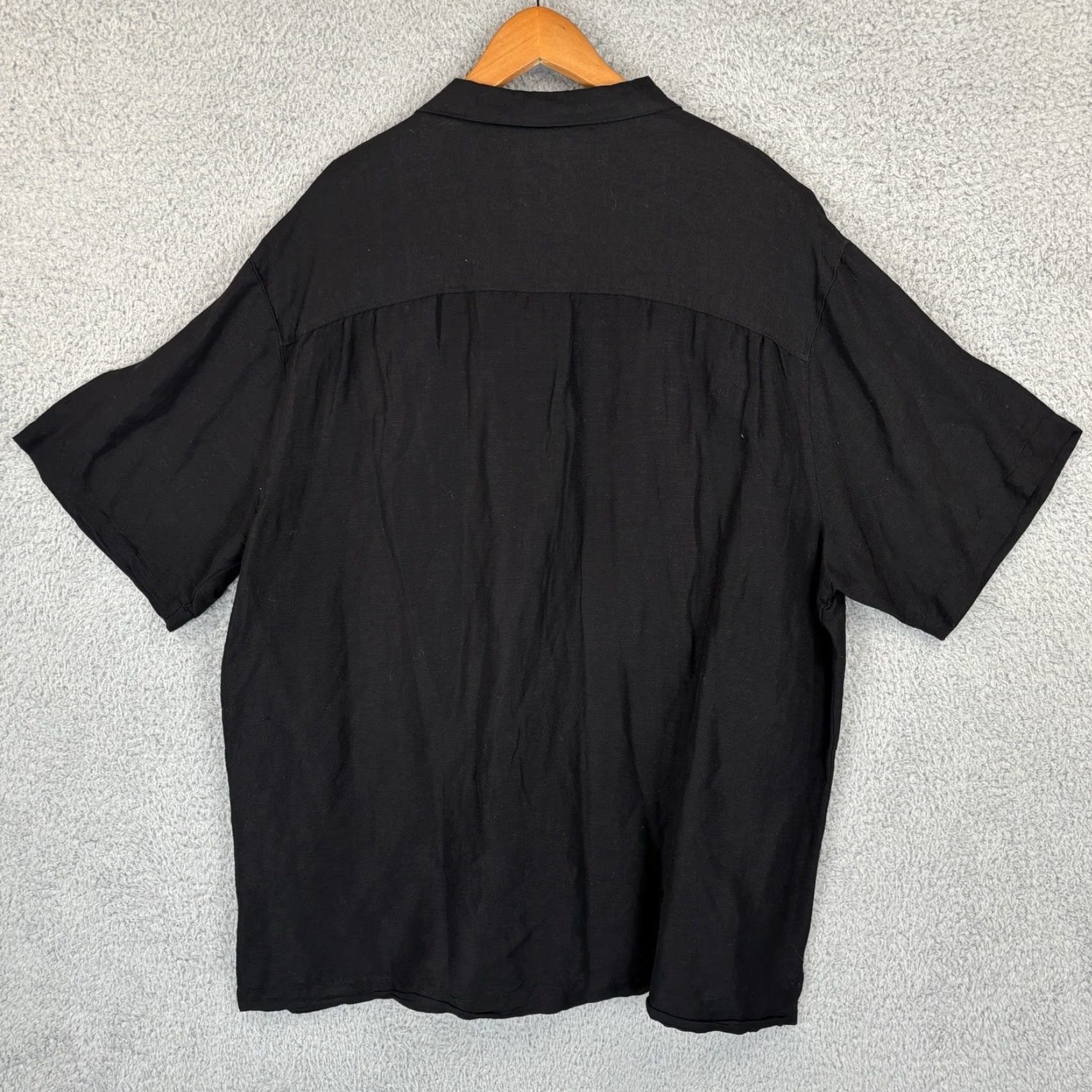 Vintage Paradise Collection Camp Shirt Mens XL Black Beige Rayon Linen Button-Up Short Sleeve Collared Beach Life Hawaiian Casual Size US XL / EU 56 / 4 - 4 Thumbnail