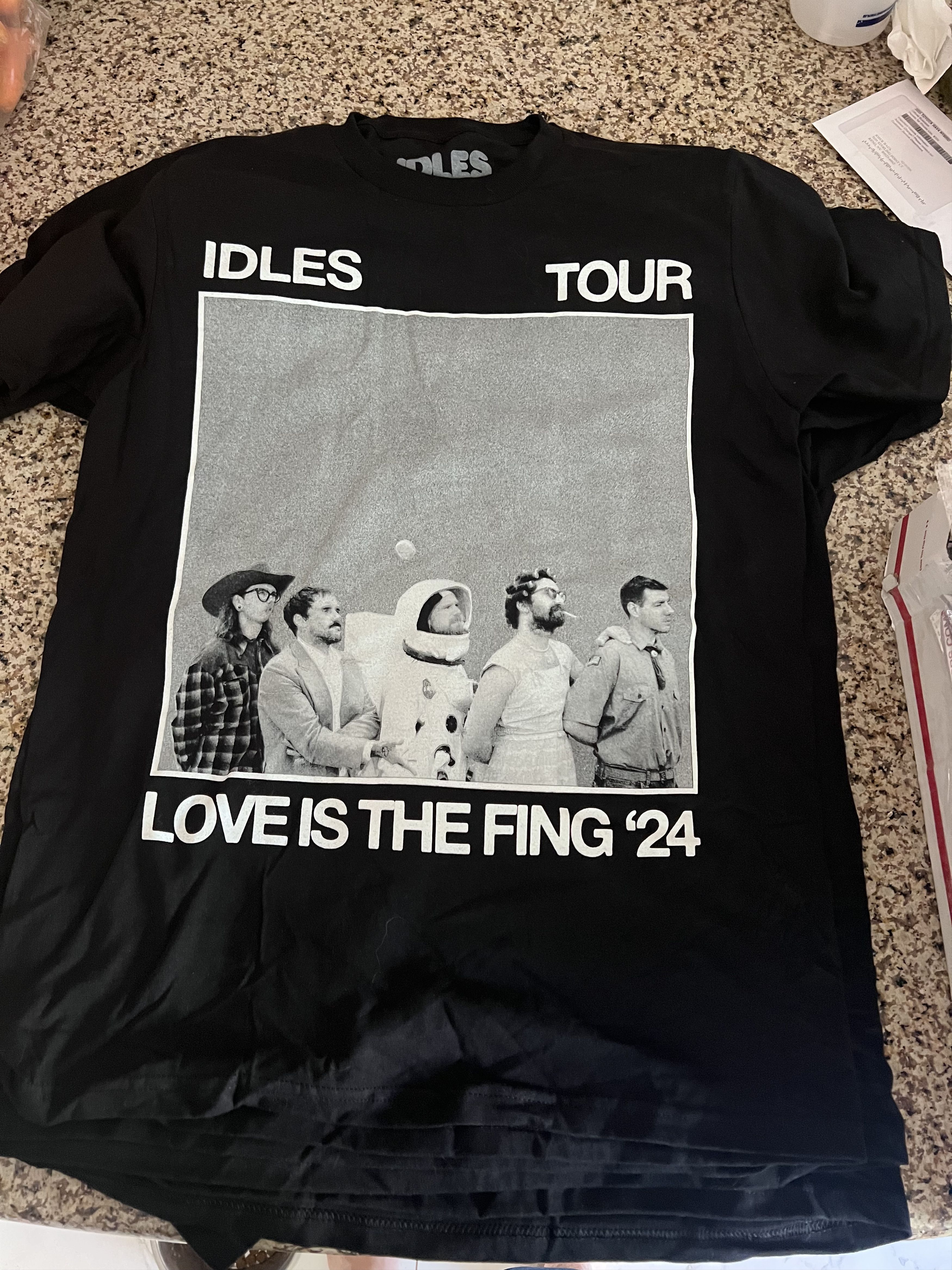 Band Tees IDLES Love Is the Fing 2024 Official Tour Size Medium Size US M / EU 48-50 / 2 - 2 Thumbnail