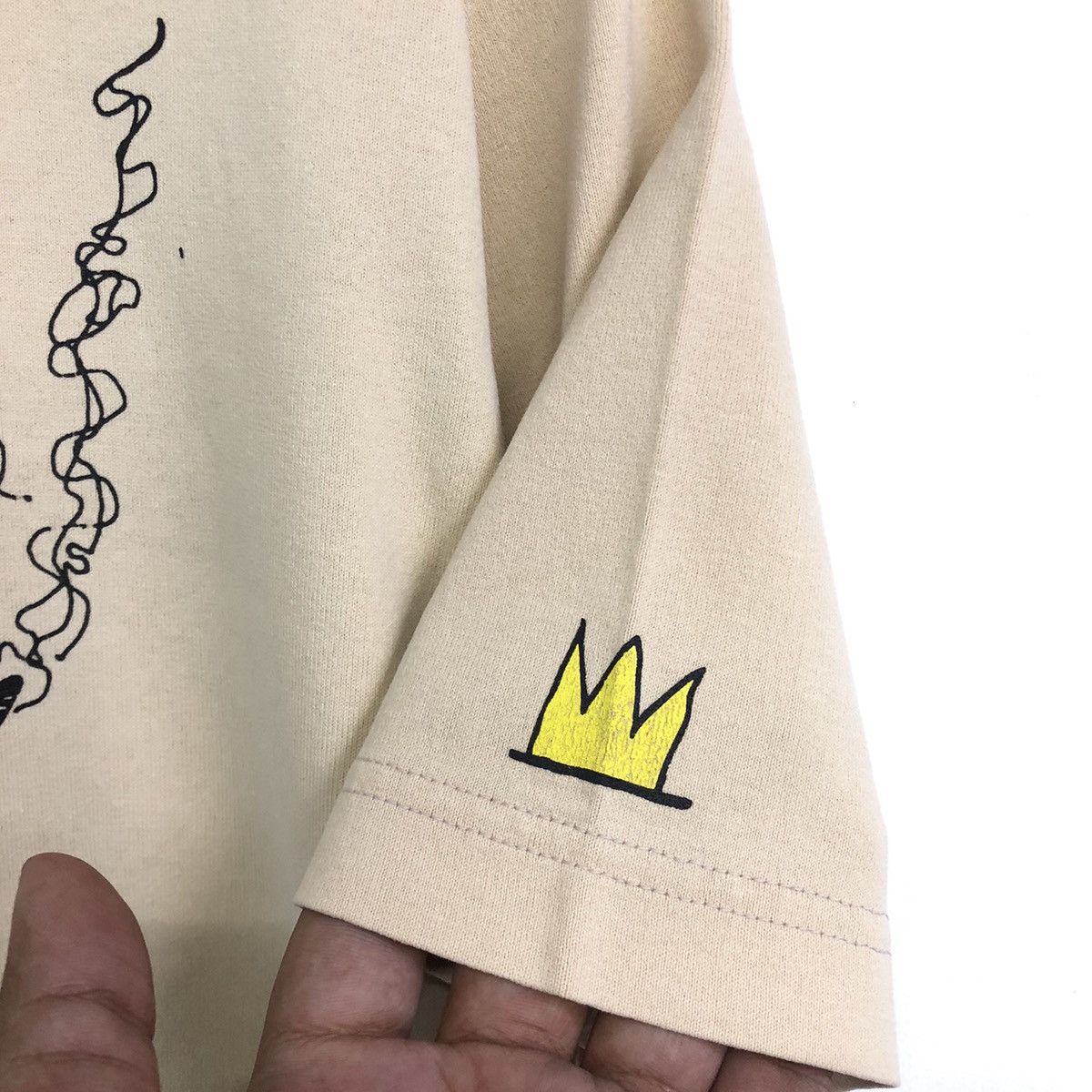 Jean-Michel Basquiat Vintage Jean Mitchel Basquiat X Uniqlo Art Graphic Tshirt Size US L / EU 52-54 / 3 - 7 Thumbnail