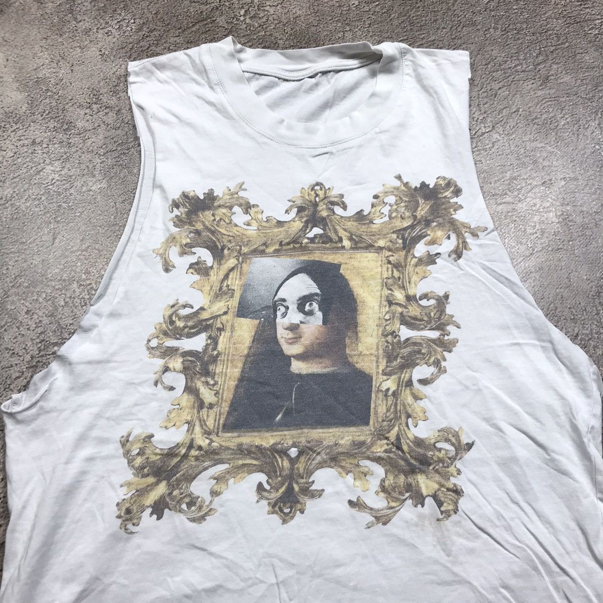 Vintage Vintage 90s Y2K Mona Lisa Graphic Tank Top Skate Grunge L Size US L / EU 52-54 / 3 - 3 Thumbnail