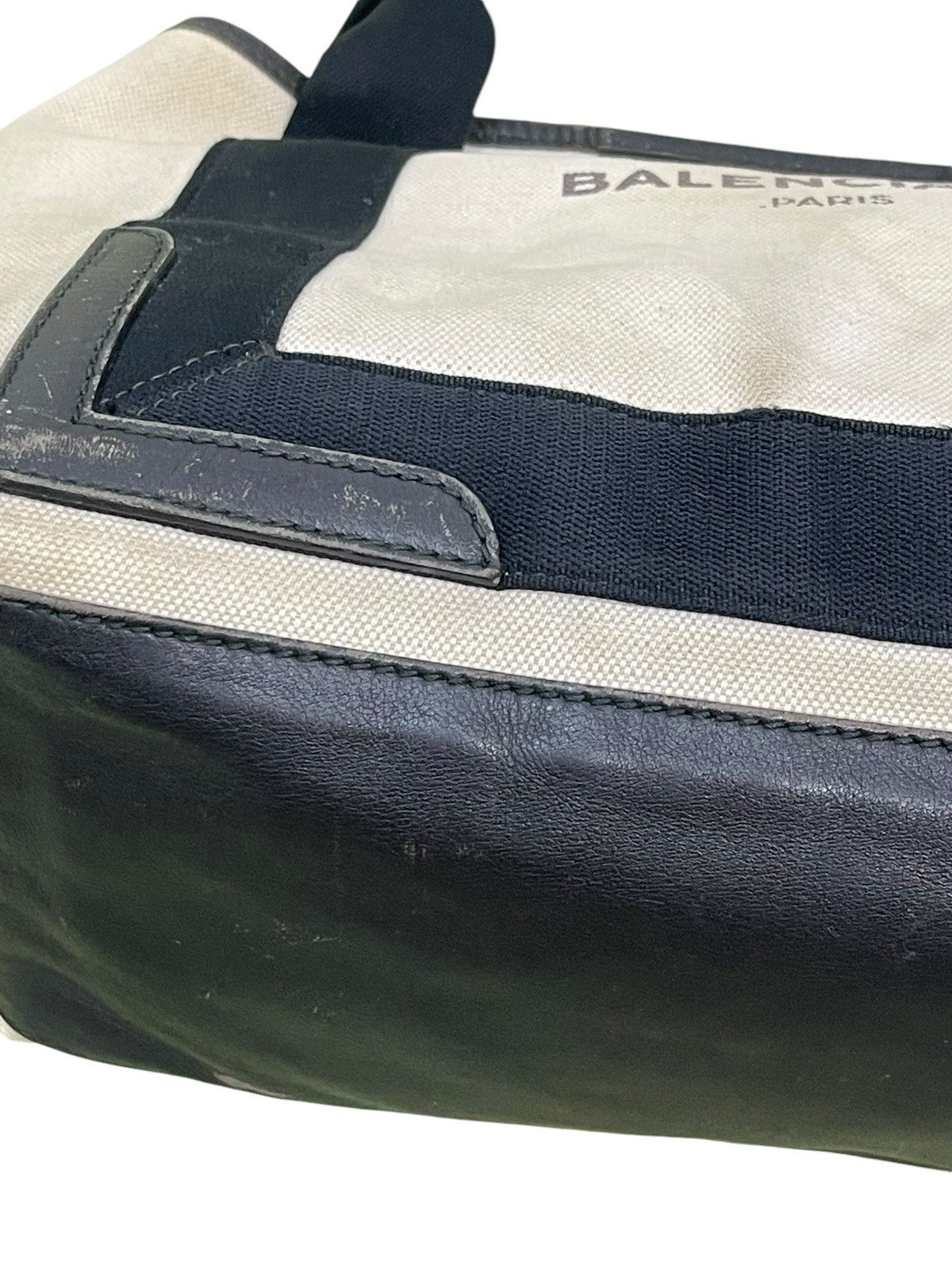 Balenciaga Balenciaga Paris Cotton Canvas Leather Tote Bag 9🟩 Size ONE SIZE - 5 Thumbnail