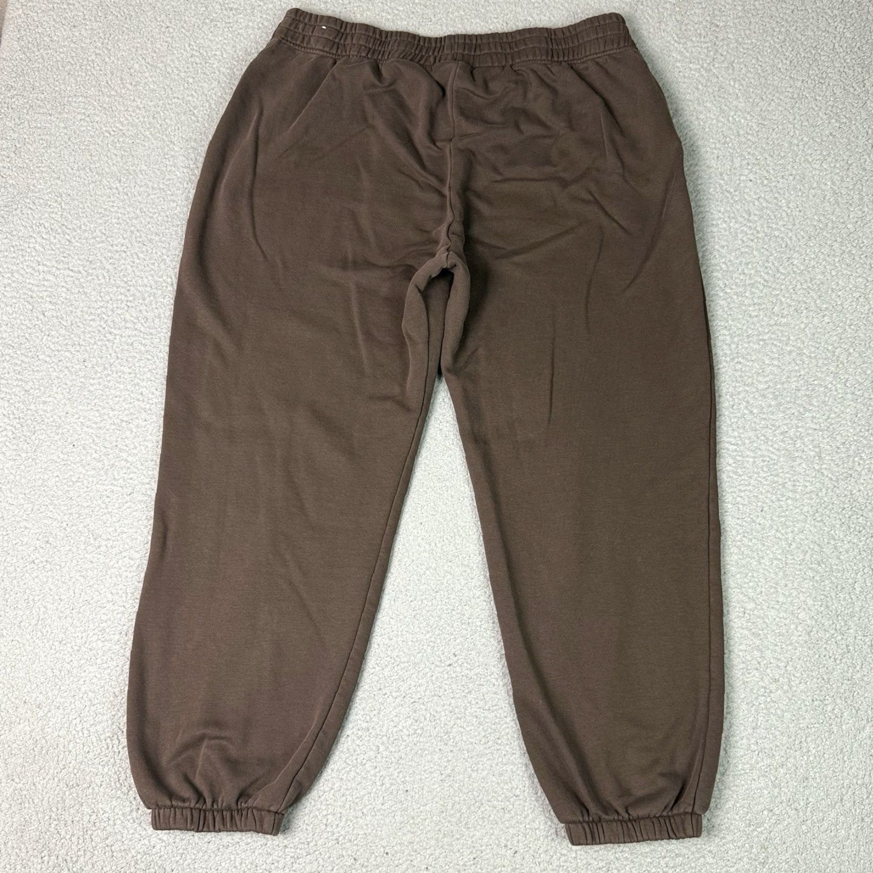 Nike VINTAGE Nike Sweatpants Mens XL Brown Travis Elastic Waist Tapered Swoosh Logo Essential Logo Decade 90s Mens XL Brown Sweatpants Size US 36 / EU 52 - 6 Thumbnail