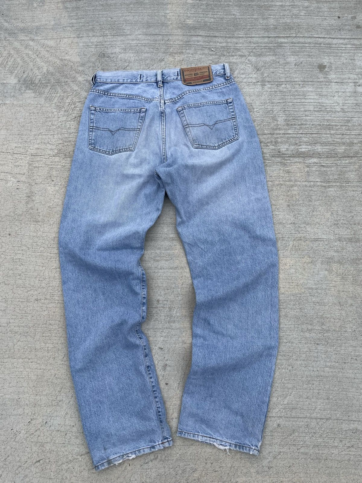 Diesel × Vintage Vintage Diesel jeans stacked jeans Size US 34 / EU 50 - 3 Thumbnail