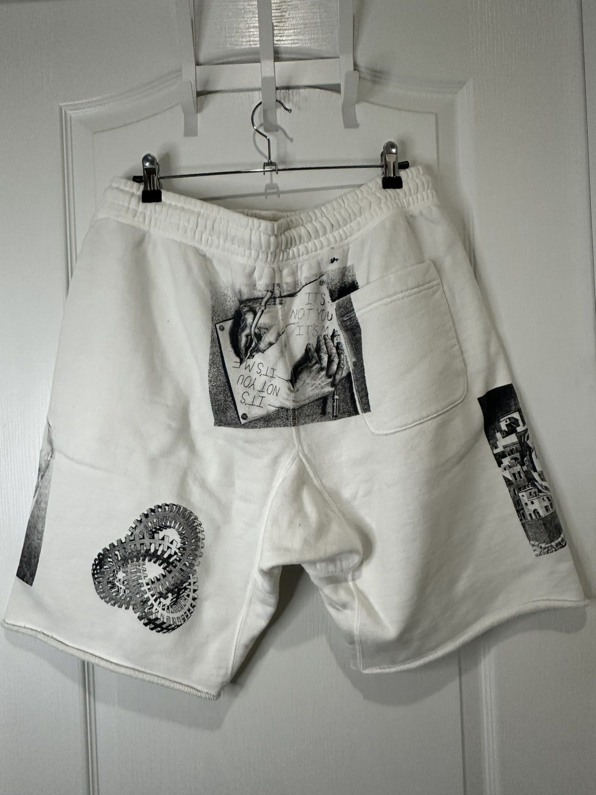 Emotionally Unavailable Emotionally Unavailable M.C. Shorts Size US 32 / EU 48 - 5 Thumbnail
