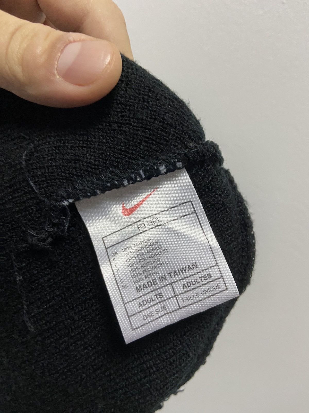 Nike × Vintage Nike Hat Vintage Logo swoosh beanie skateboarding Y2K Size ONE SIZE - 4 Thumbnail