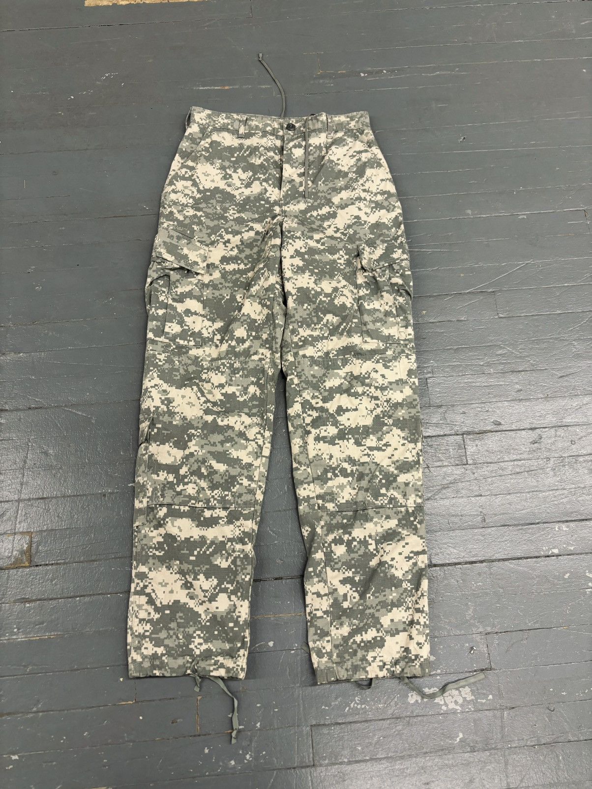 Vintage Vintage US military cargo baggy pants Size US 31 - 2 Thumbnail