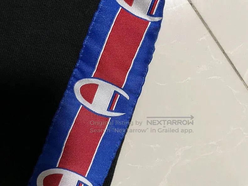 Vetements Champion x Vetements Zip Hoodie Jacket S . Size US S / EU 44-46 / 1 - 6 Thumbnail