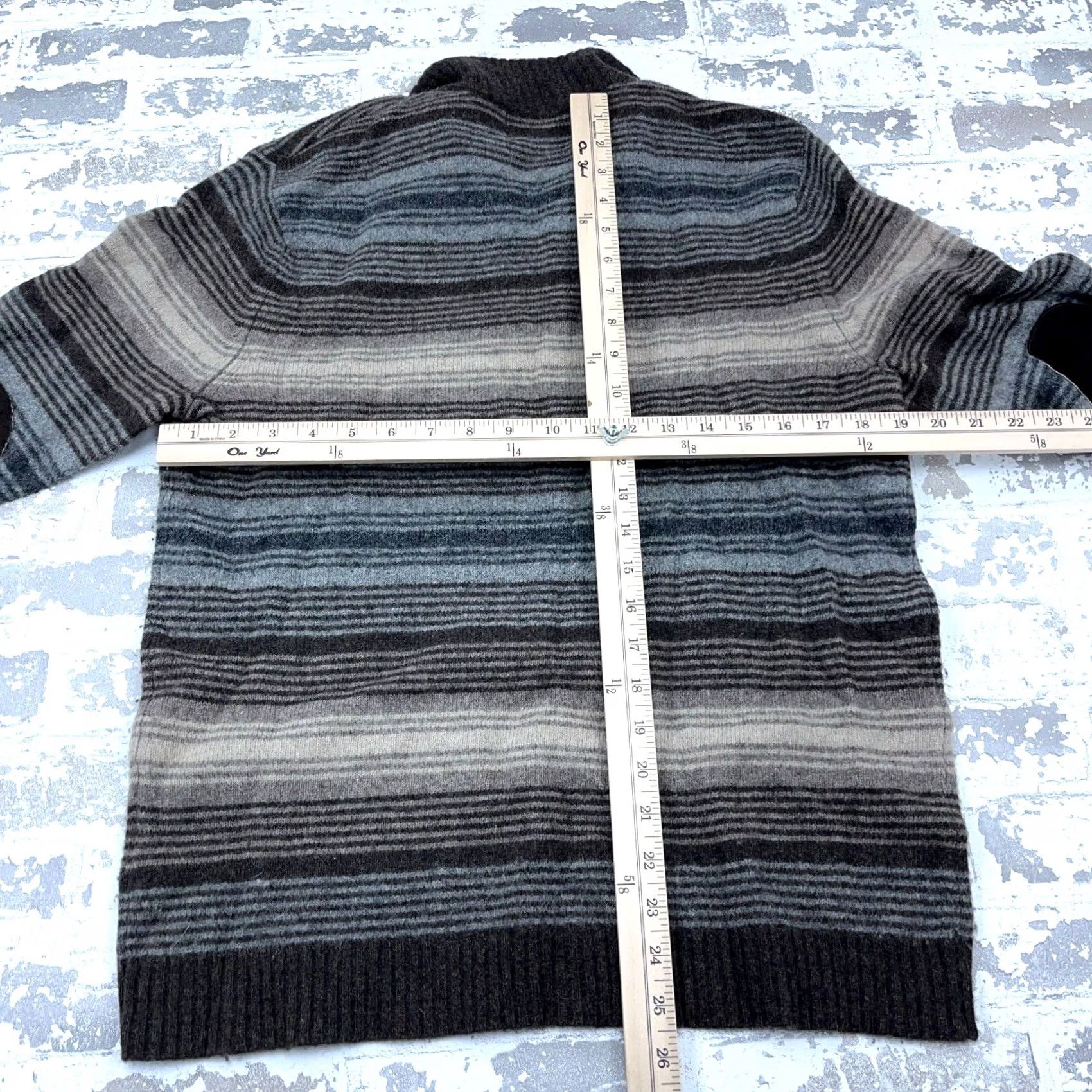 Eddie Bauer Eddie Bauer Sweater Men S Brown Pullover Wool Knit Mock Neck Elbow Patch Classic Striped Regular Fit Vintage: No Size US S / EU 44-46 / 1 - 7 Thumbnail