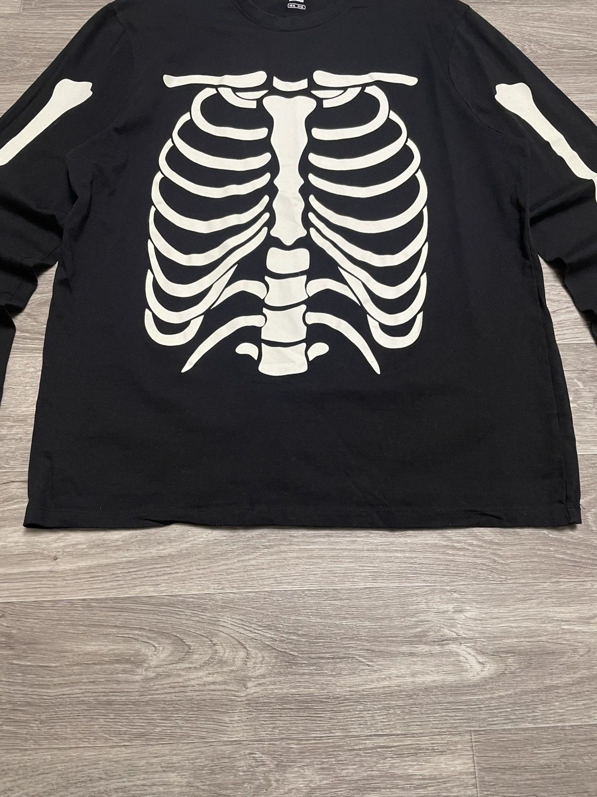 Other Skeleton Glow In The Dark Long Sleeve Halloween T-Shirt Size US XL / EU 56 / 4 - 7 Thumbnail