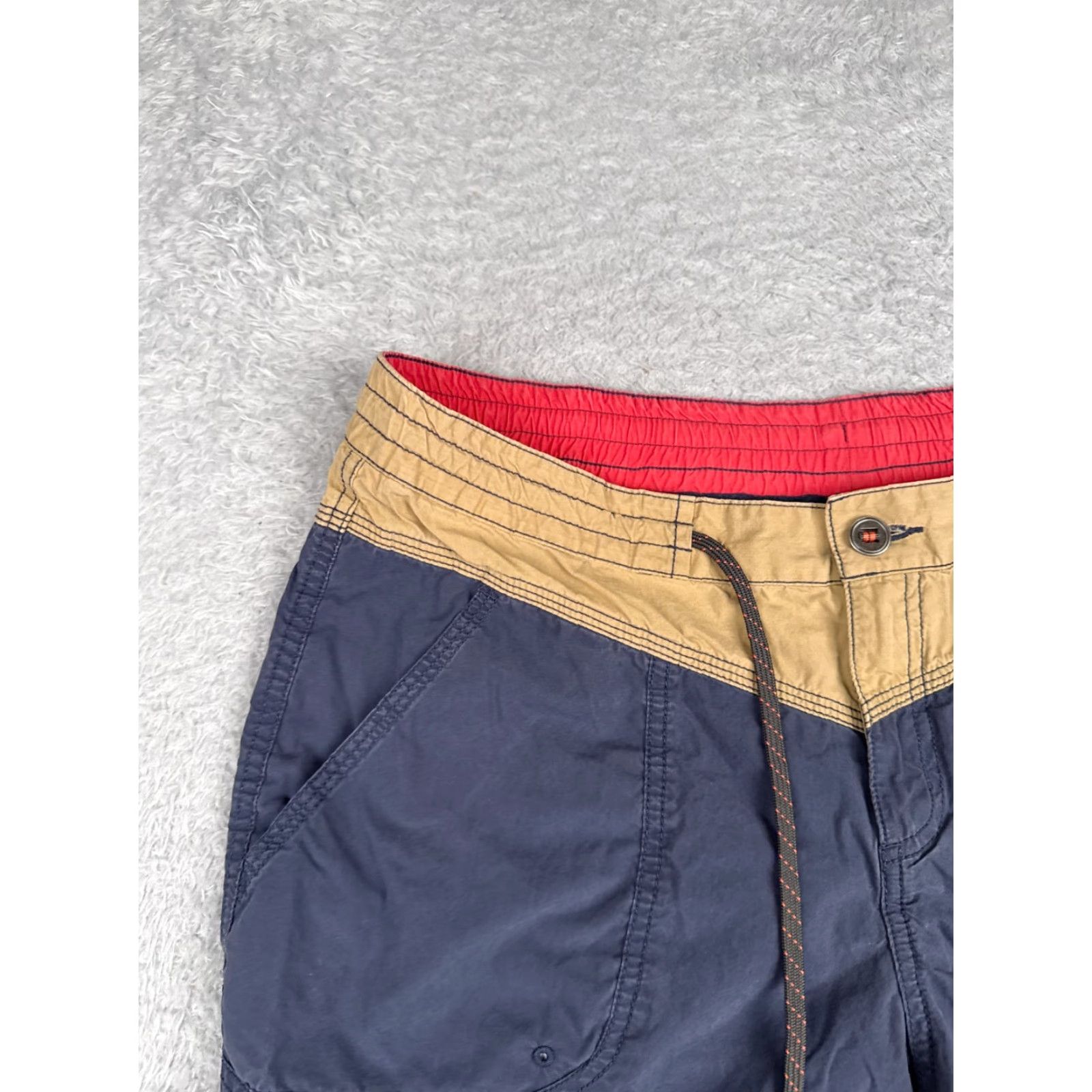 Vintage Columbia Women's Shorts Size 12 Blue 100% Cotton Hiking Cargo Pockets Regular Fit Size 34" / US 12 / IT 48 - 4 Thumbnail
