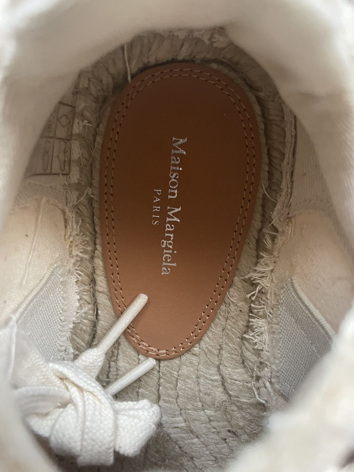 Maison Margiela Maison Margiela Straw Sneakers Size US 5 / IT 35 - 6 Thumbnail