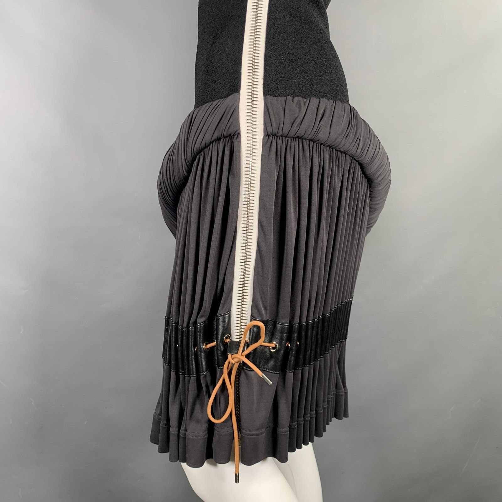 Louis Vuitton Louis Vuitton XS Black Grey Viscose Polyamide Silk Dress Size XS / US 0-2 / IT 36-38 - 7 Thumbnail