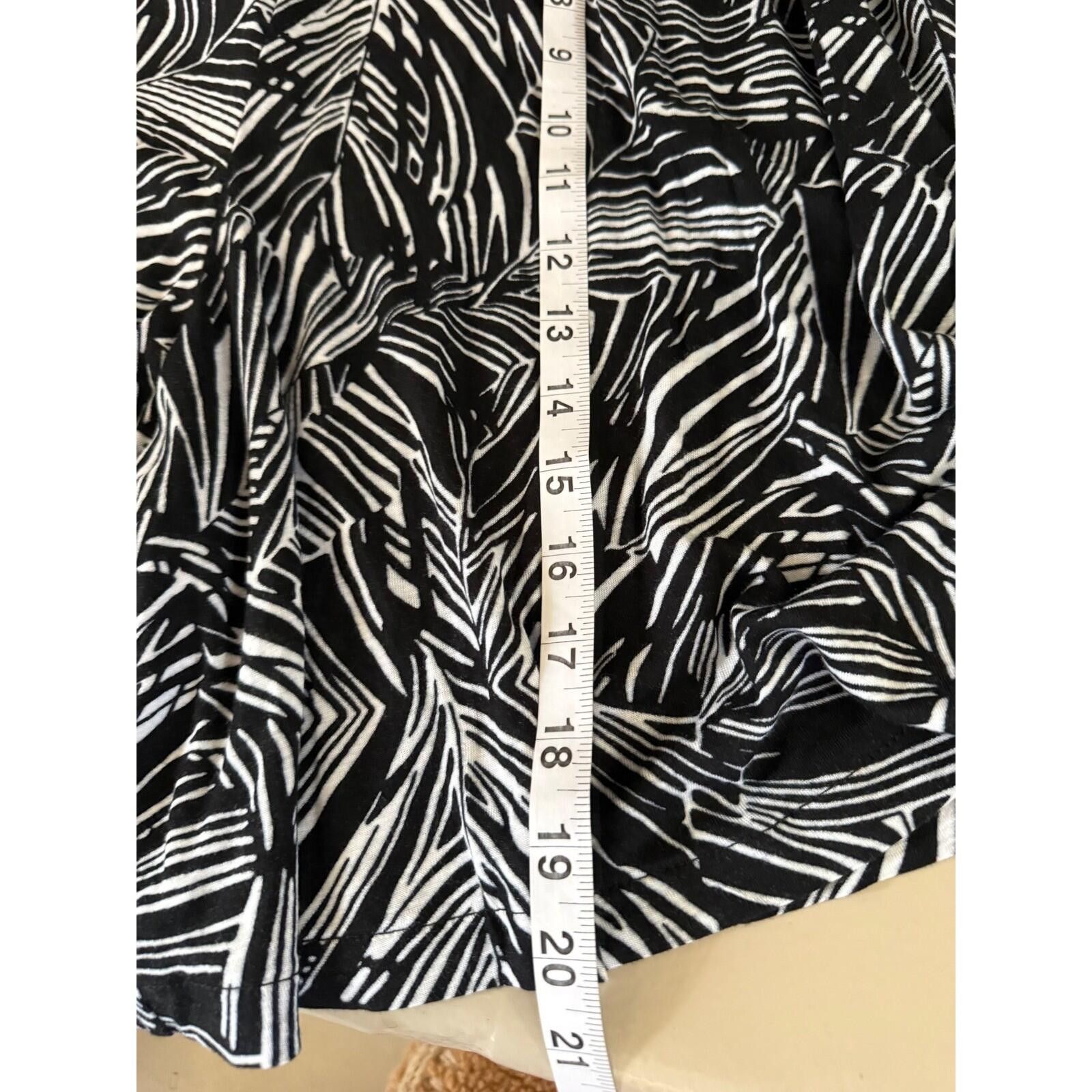 The Unbranded Brand Tropical Palm Leaf Shorts Culottes Pockets Elastic Waist XL Size 32" / US 10 / IT 46 - 11 Thumbnail