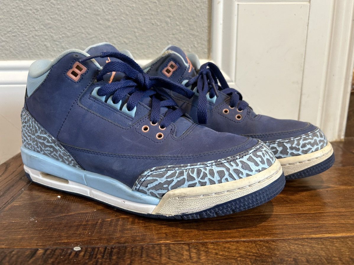 Jordan Brand Air Jordan 3 Retro GS “Powder Blue” Size US 7 / EU 40 - 1 Thumbnail