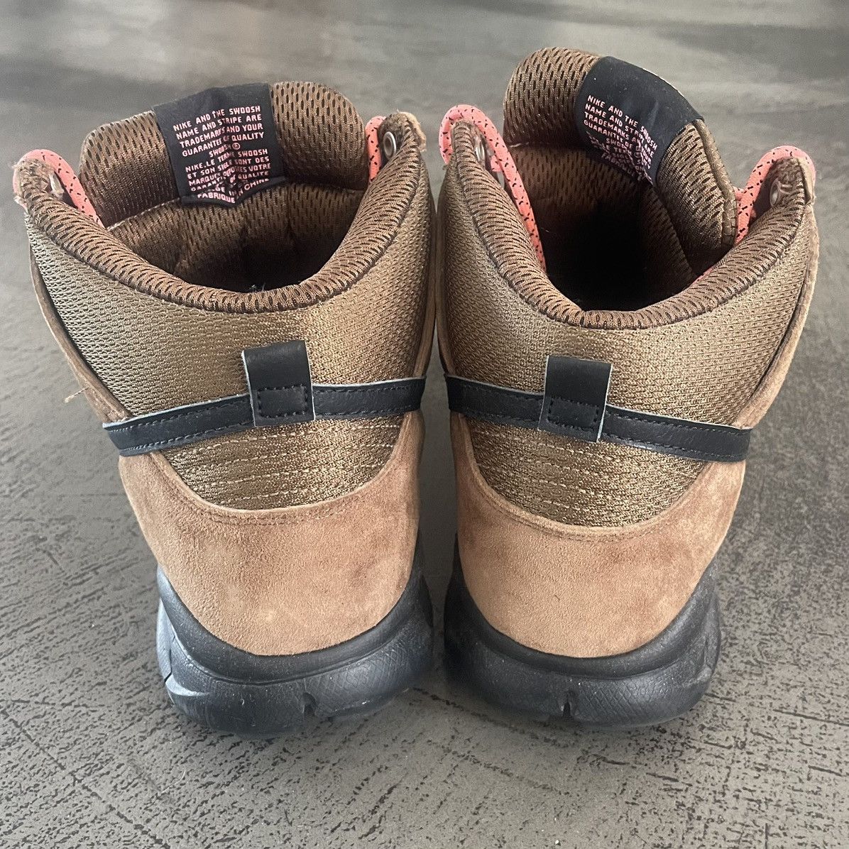 Nike SB Nike SB Dunk High Hiking Boot Size US 11.5 / EU 44-45 - 4 Thumbnail