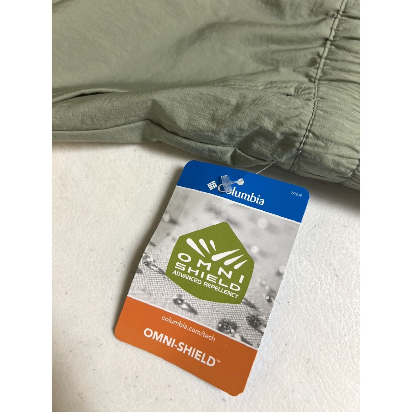 Vintage New Columbia Nylon Shorts Tan Swimming Fishing Camp Shorts Womens 2X NWT Size 40" / US 18 - 5 Thumbnail
