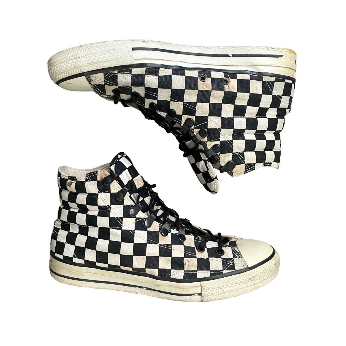 Number (N)ine SS01 Runway Archive Number (N)ine Skull Sneakers