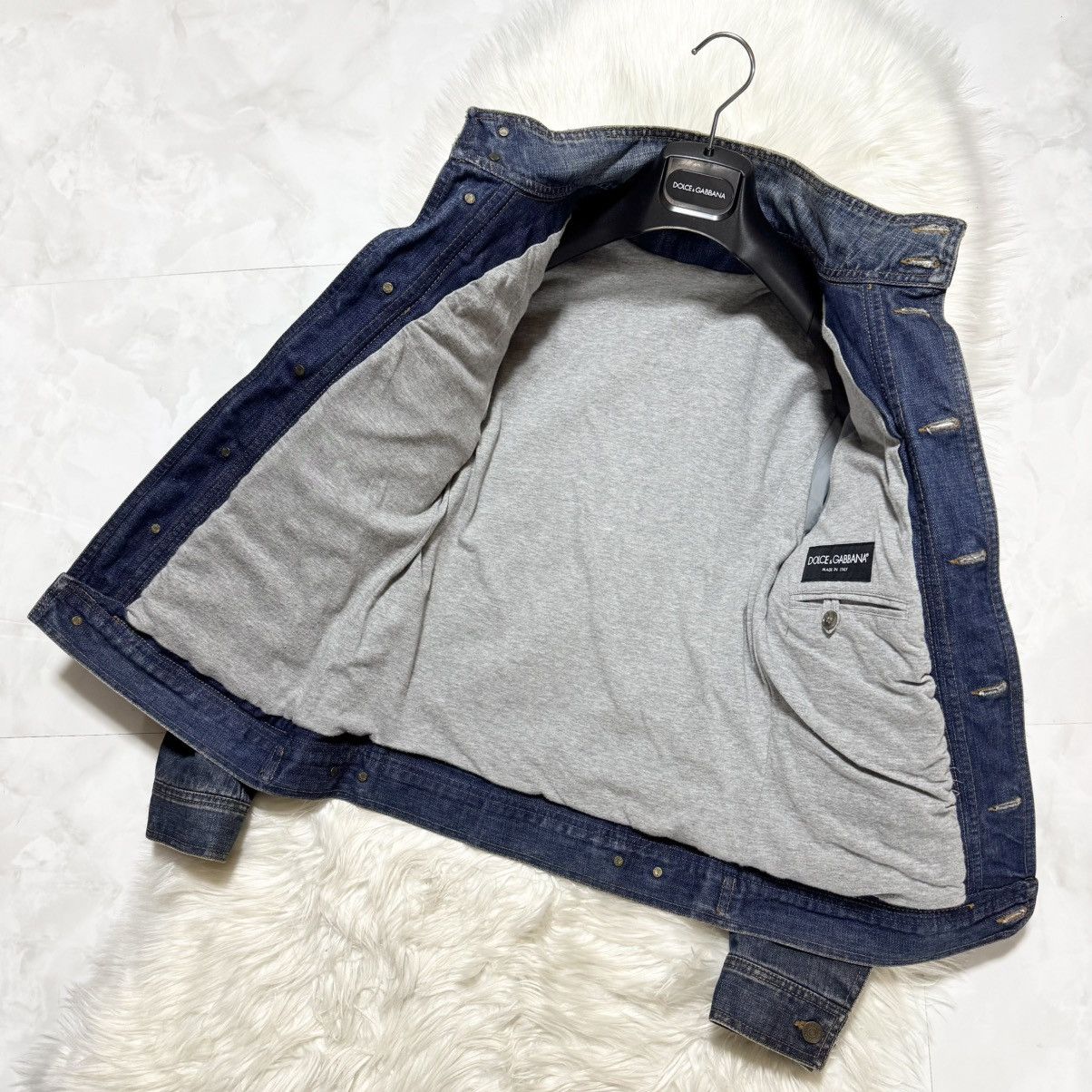 Dolce & Gabbana Dolce & Gabbana DG Plate Horse Fur Denim Jacket Size US S / EU 44-46 / 1 - 8 Thumbnail