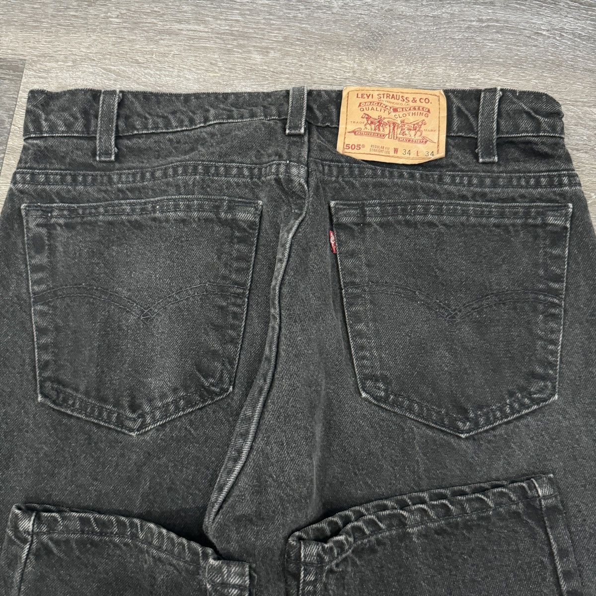 Levi's × StraightFaded × Vintage Vintage 90s Levi’s 505 faded black essential jeans Size US 32 / EU 48 - 6 Thumbnail