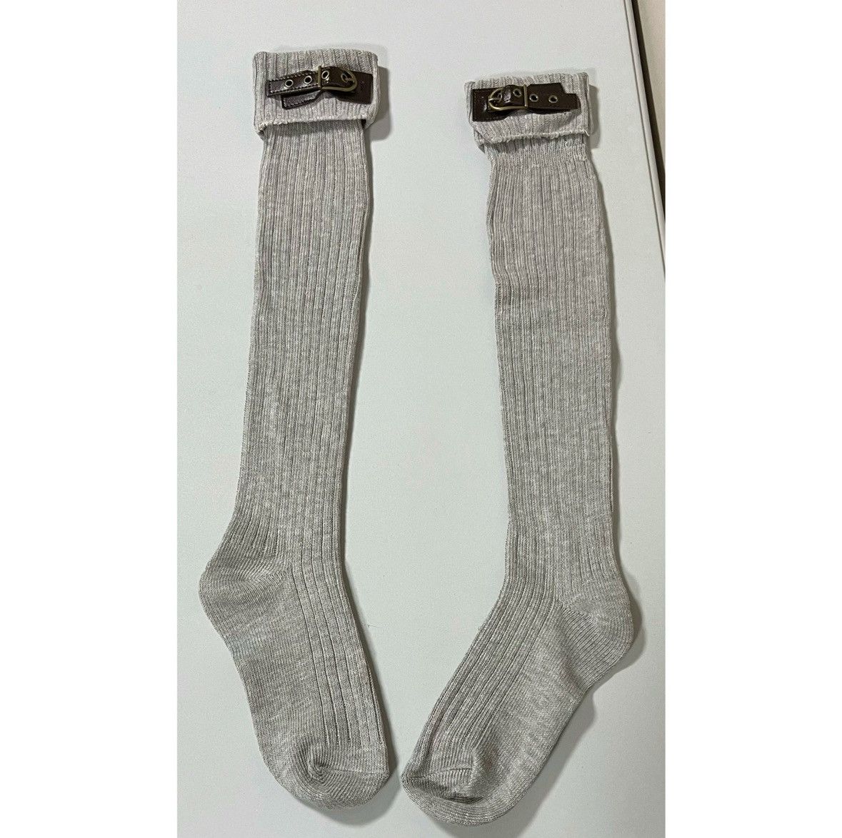 Vintage Muk Luks Gray Knit Knee-High Buckle Winter Boots Socks 🩶 Size ONE SIZE - 3 Thumbnail