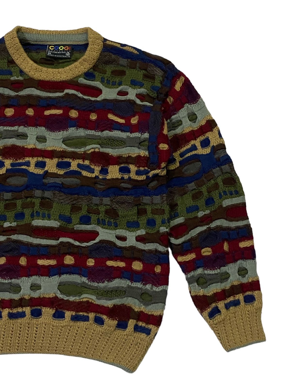 Coogi Vintage Googi 3D Knit Crewneck Sweater Size US S / EU 44-46 / 1 - 14 Thumbnail