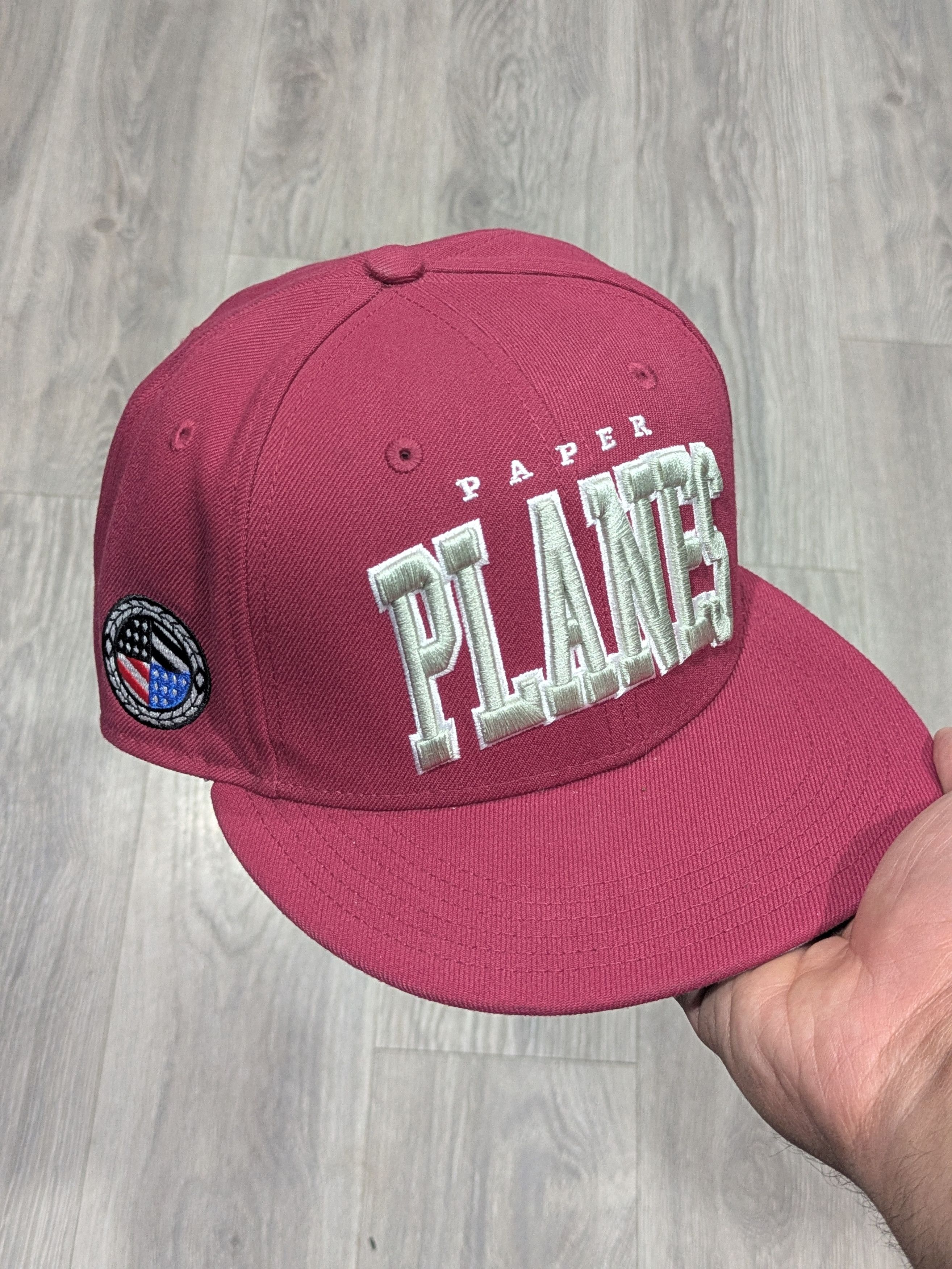 Paper Planes Paper Planes 7 5/8 Maroon Blue UV Size ONE SIZE - 1 Thumbnail