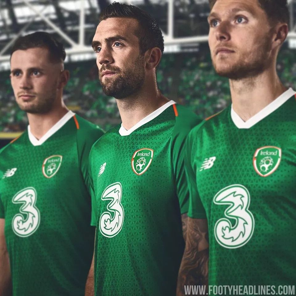 New Balance IRELAND 2018 2019 HOME FOOTBALL SHIRT SOCCER JERSEY Size US M / EU 48-50 / 2 - 9 Thumbnail