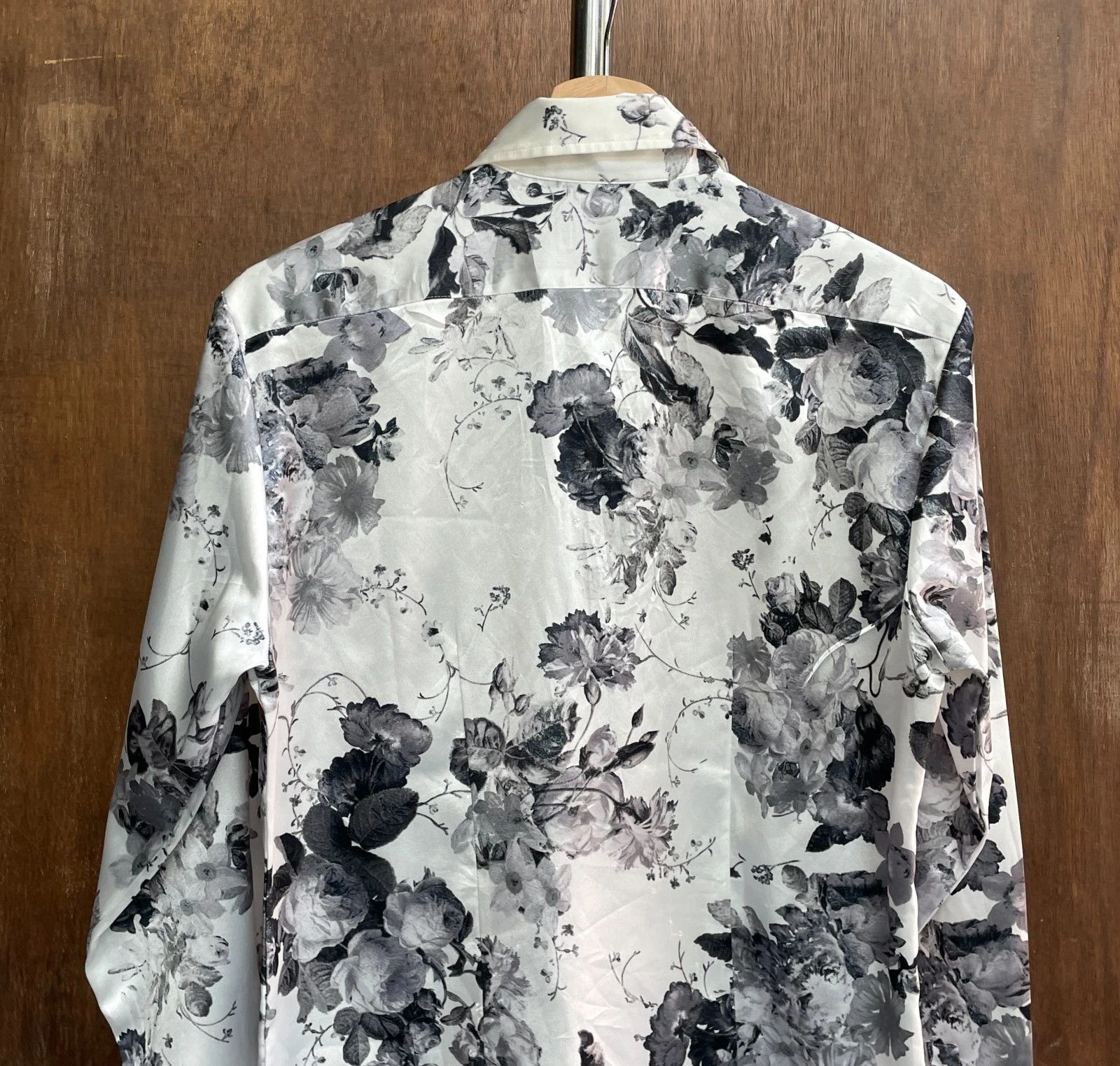 Tornado Mart TORNADO MART Flower OVP Shirt Size US L / EU 52-54 / 3 - 7 Thumbnail