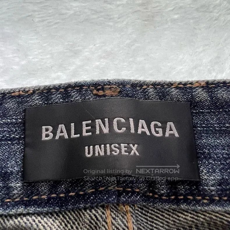Balenciaga Balenciaga Vintage Blue Distressed Jeans. Size US 34 / EU 50 - 3 Thumbnail