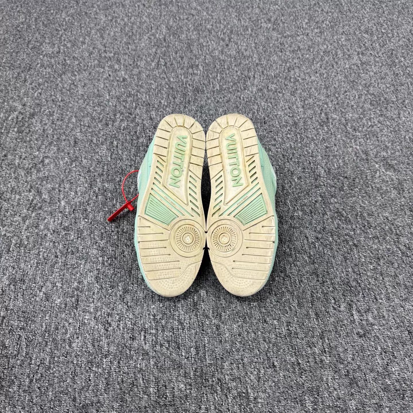 Louis Vuitton Louis Vuitton Mint Green Trainer 39 98 New Size US 6 / EU 39 - 6 Thumbnail