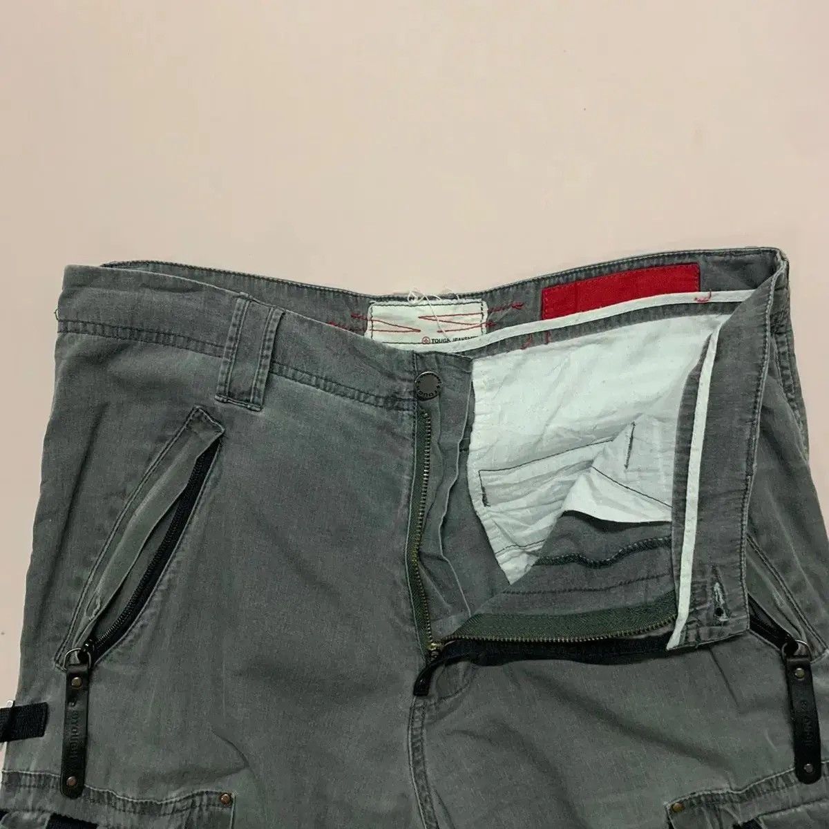 Japanese Brand RARE! 3D POCKET Tough Utility MultiPocket Bondage Cargo Pant Size US 33 - 6 Thumbnail