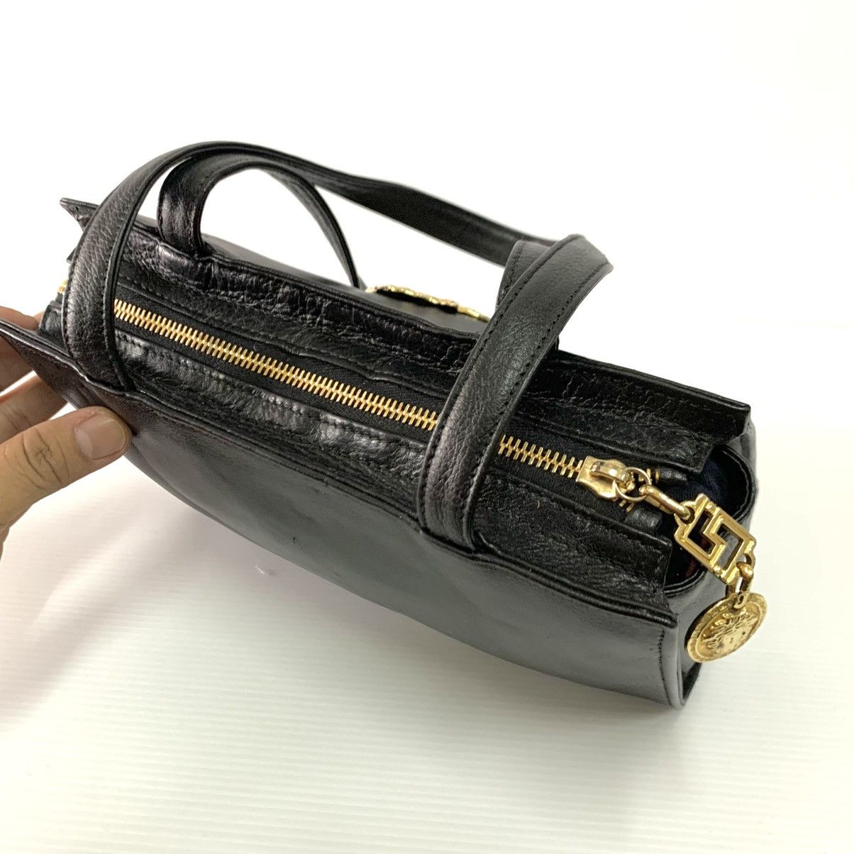 Versace Gianni Versace Medusa Shoulder Bag Size ONE SIZE - 14 Thumbnail