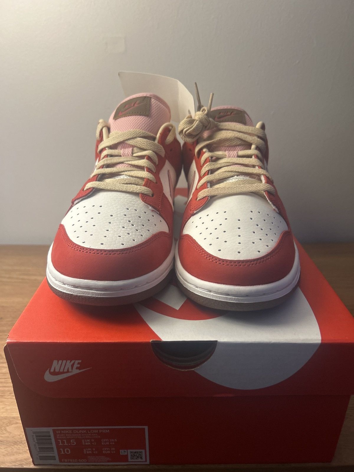 Nike Nike Dunk low bacon Size US 10 / EU 43 - 4 Thumbnail