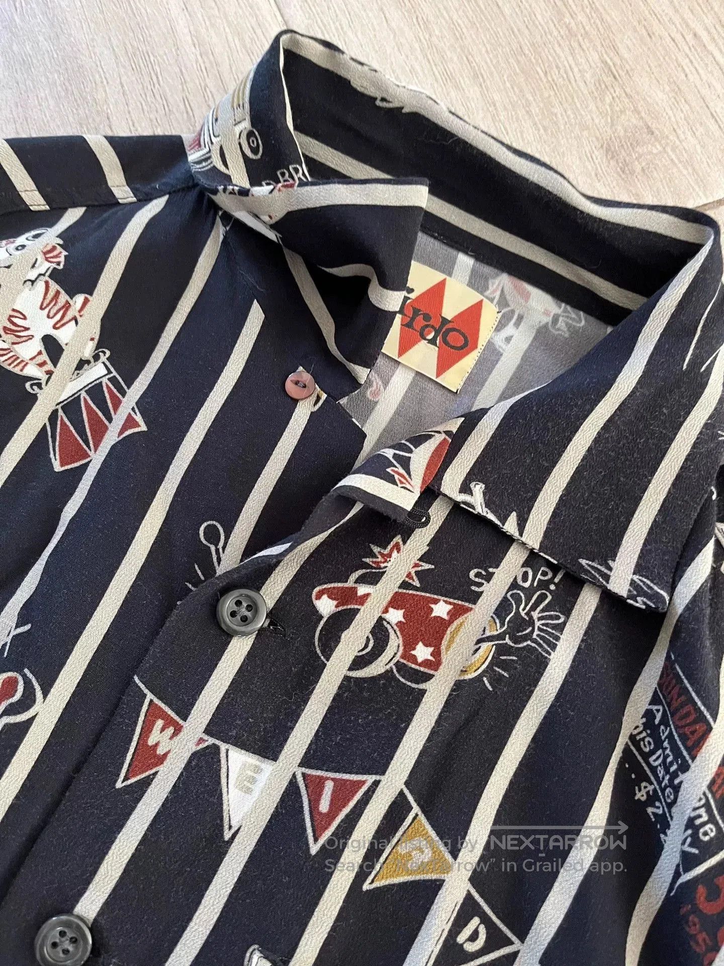 Vintage Weirdo Clown Shirt Limited Edition. Size US L / EU 52-54 / 3 - 5 Thumbnail