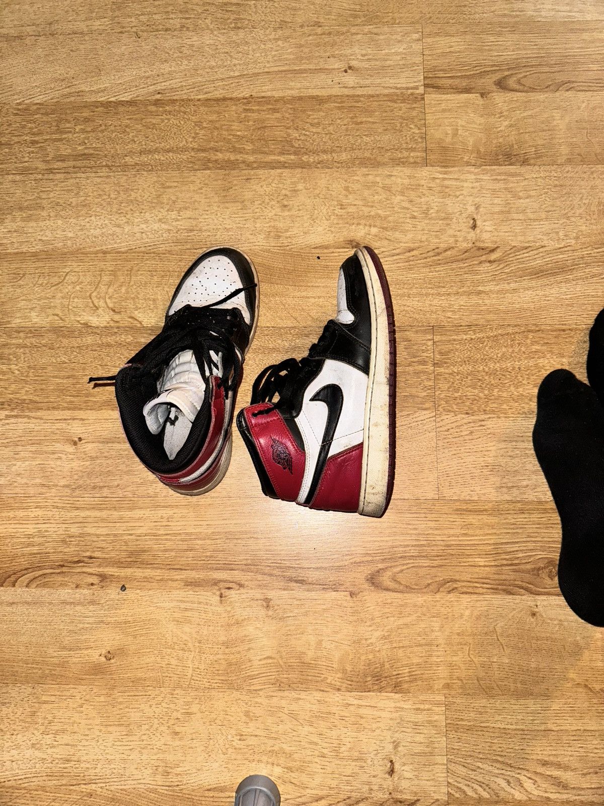 Jordan Brand × Nike Jordan 1 black toe 2016 Size US 6 / EU 39 - 1 Thumbnail