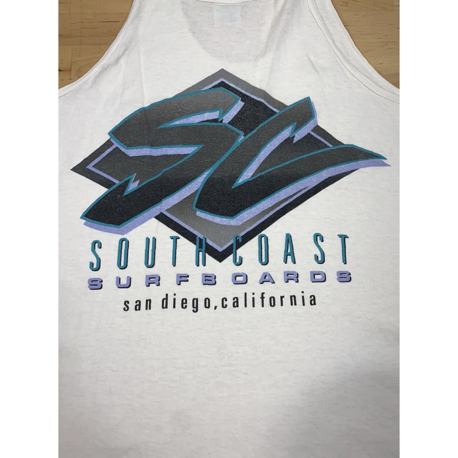 Vintage VINTAGE Signal Graphic Tee Tank Top White M 1990s South Coast Surfboards Cotton Sportwear Beach Boys Size US M / EU 48-50 / 2 - 2 Thumbnail