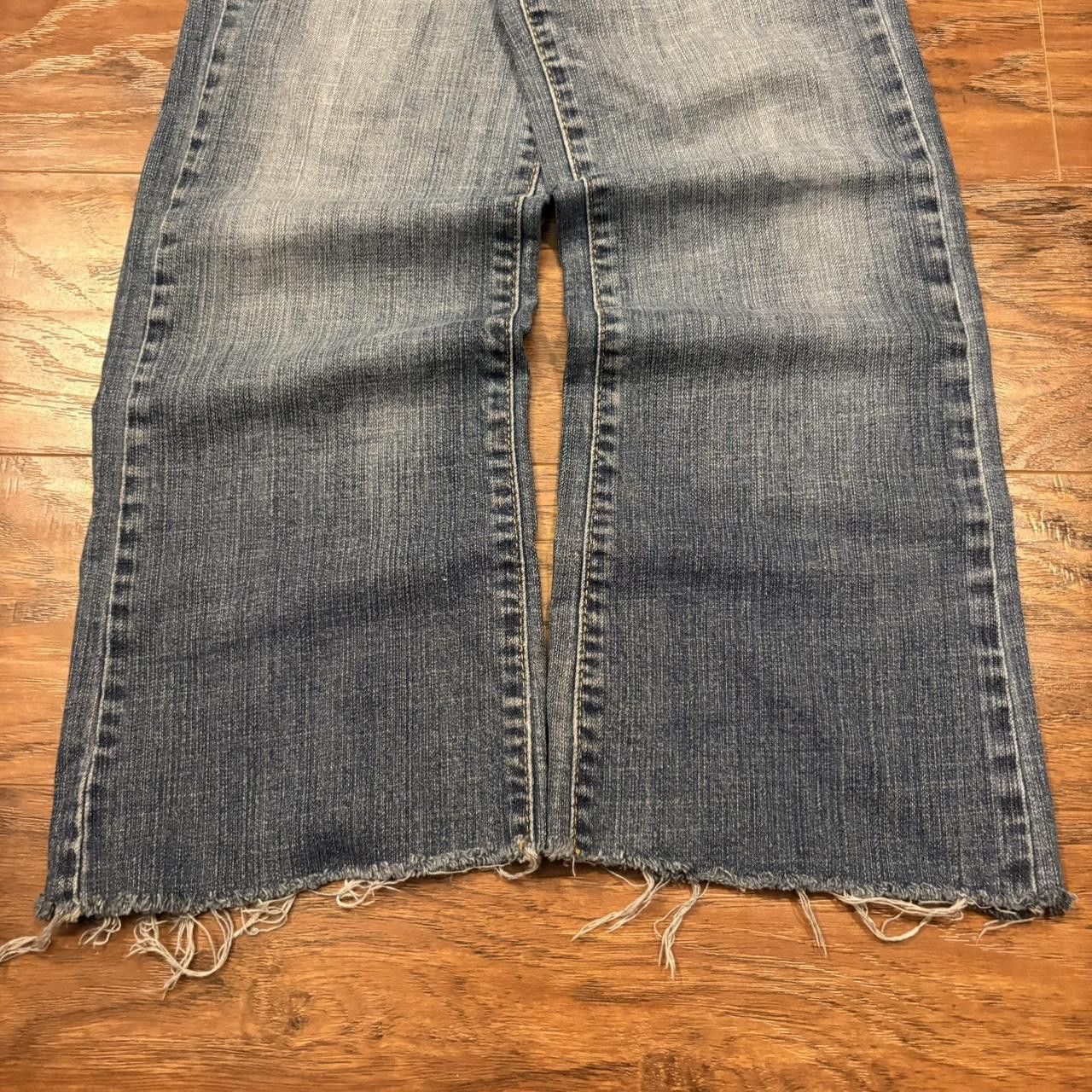 Vintage Crazy Vintage Y2K/2000s Flare Skater Streetwear Essential Medium Wash Denim Jeans! Size US 30 / EU 46 - 3 Thumbnail