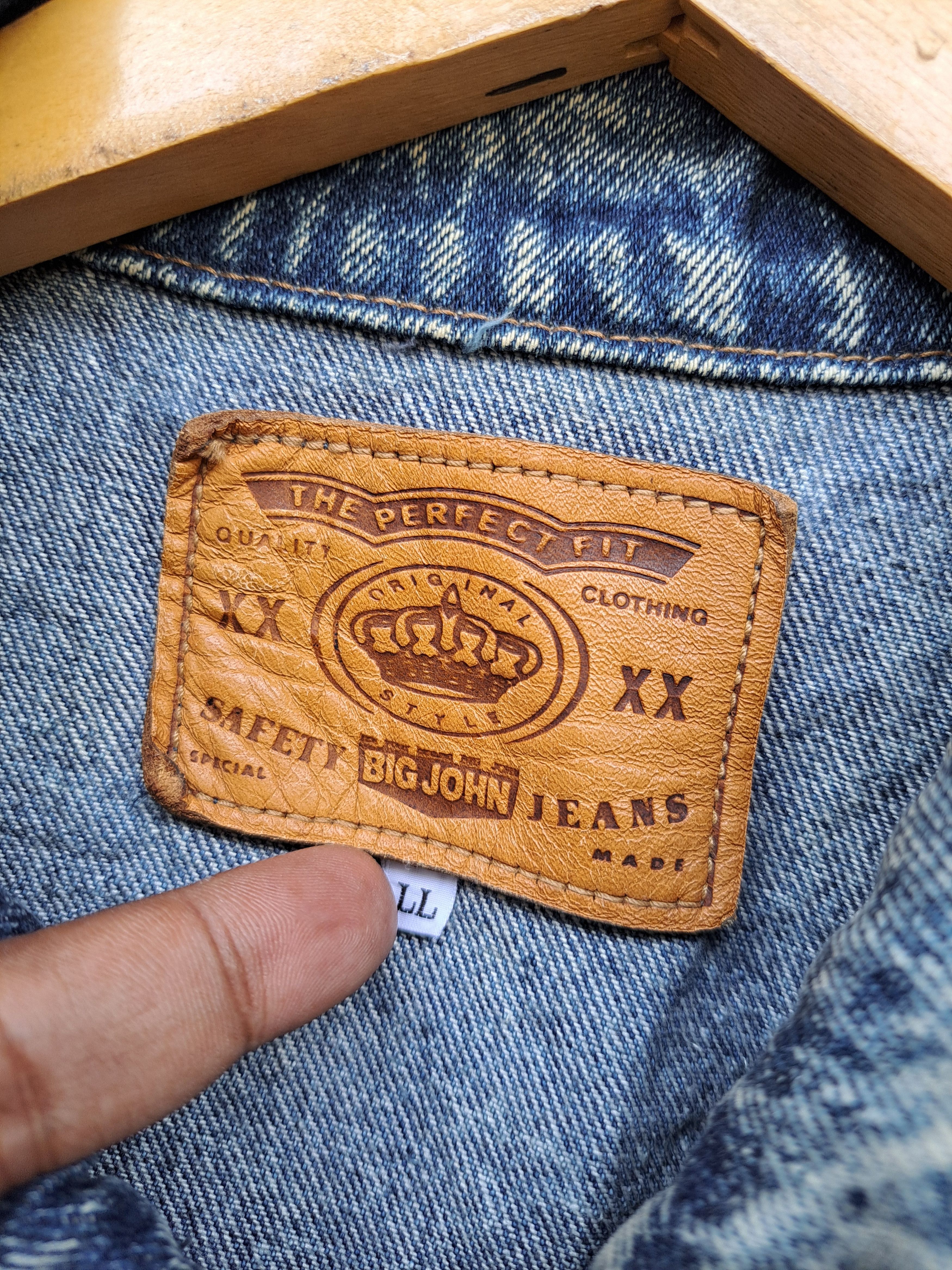 Big John Vintage BIG JOHN Vest Denim Buckle Back Mens LL Size US L / EU 52-54 / 3 - 6 Thumbnail