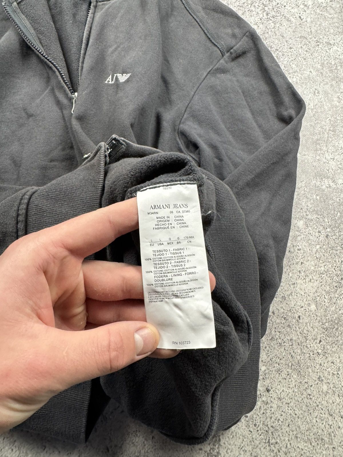 Armani Vintage Armani Jeans Y2K Faded Zip Hoodie Avant Garde Japan Size US L / EU 52-54 / 3 - 10 Thumbnail