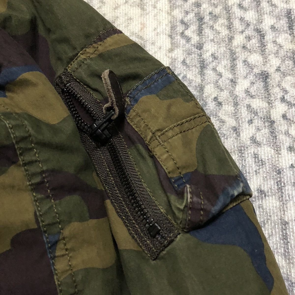 Japanese Brand × Johnbull Rare John Bull Camouflage Army Bomber Jacket Size US S / EU 44-46 / 1 - 9 Thumbnail